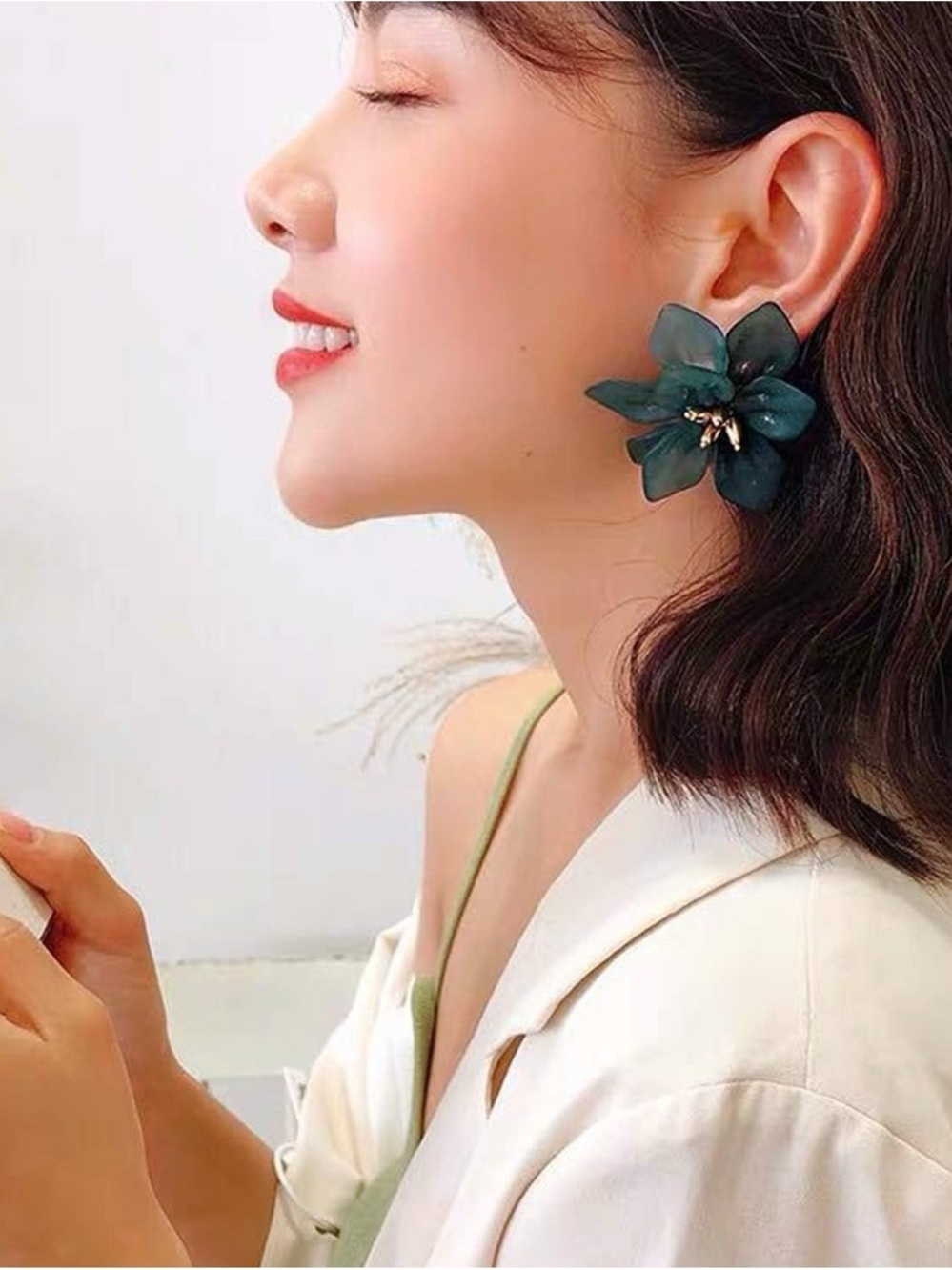 Green Floral Statement Earrings - Elegant Petal Design - Picture 5 of 6